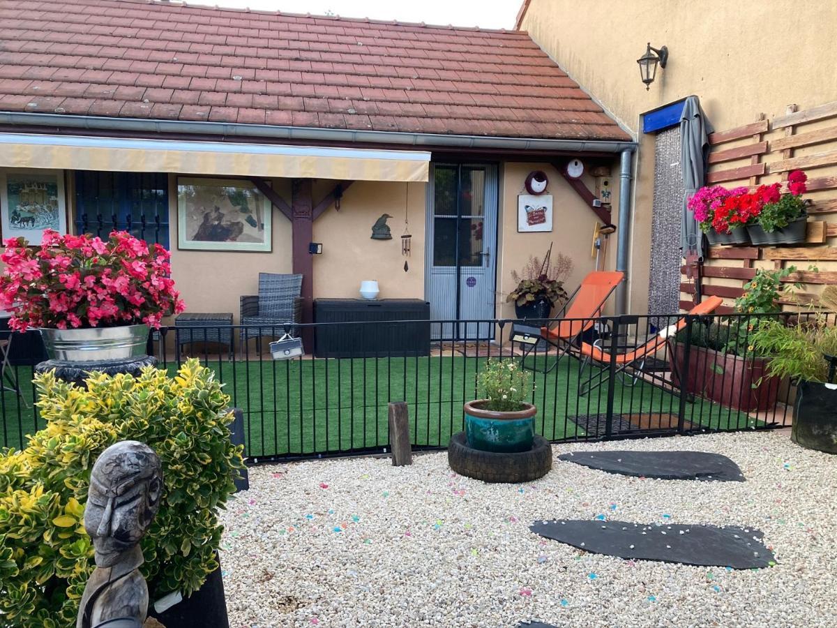 Vila Le Jardin De Theleme "Charme Discret Pour Un Nid Douillet" Mazille Exteriér fotografie